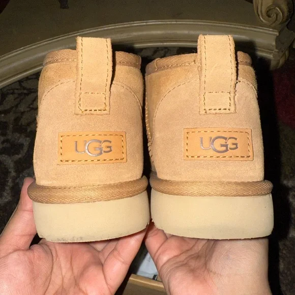 Ugg Classic Ultra Mini - Picture 4 of 6